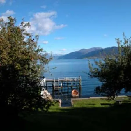 Midtnes Balestrand