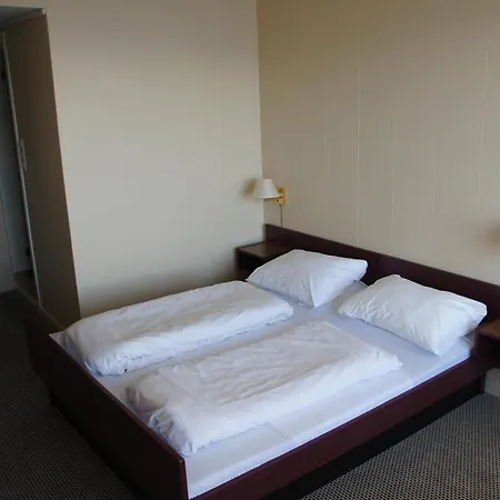 Hotel Midtnes 2*