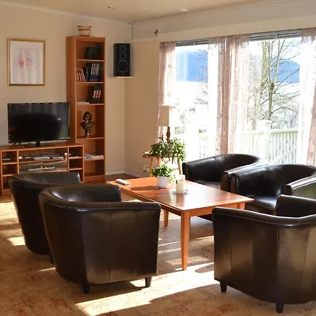 Midtnes 2* Balestrand